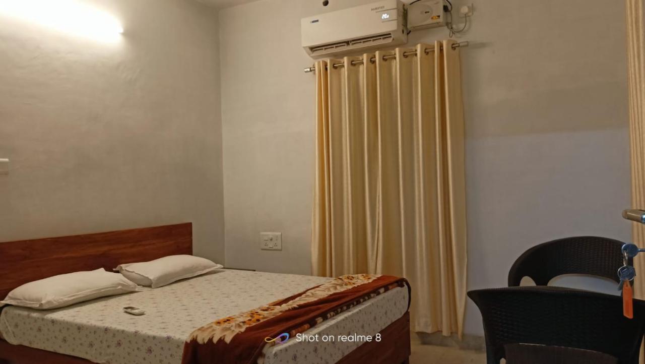 Appartement Agape Marari à Mararikulam Extérieur photo