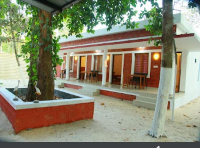 Appartement Agape Marari à Mararikulam Extérieur photo
