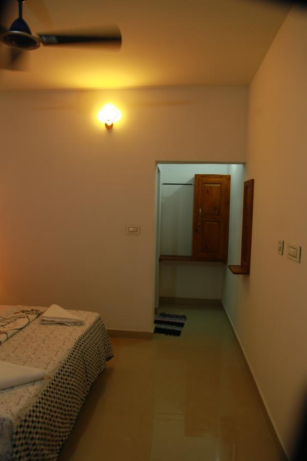 Appartement Agape Marari à Mararikulam Extérieur photo
